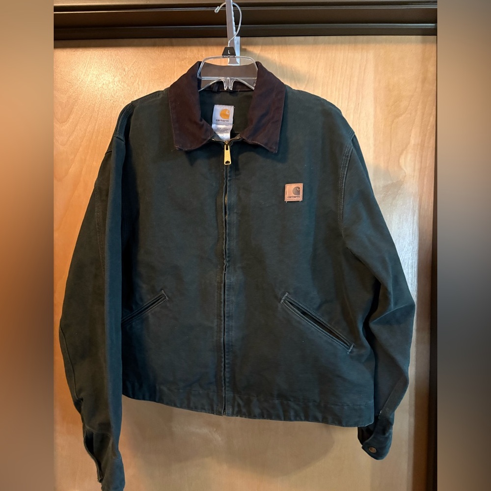 Vintage Carhartt Men’s Dark Green Canvas Jacket with Brown Collar; Size Large